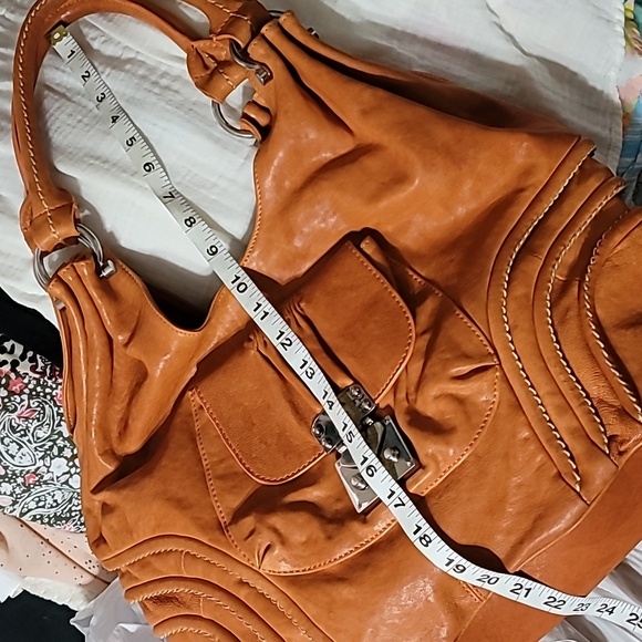 Vintage Roxbury Leather Handbag - Picture 12 of 13